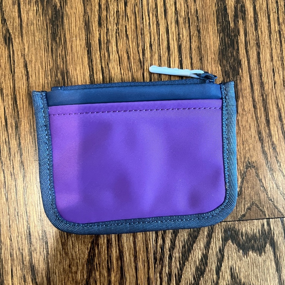 Lululemon Wallet - Picture 2 of 2